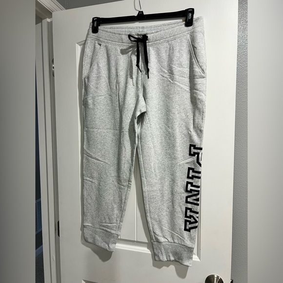 PINK Victoria's Secret Pants - NEW NWT VS Victoria Secret PINK light heather grey XL skinny jogger